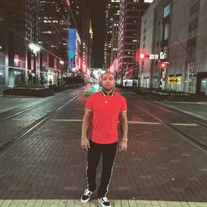 Meet your Posher, Aaron